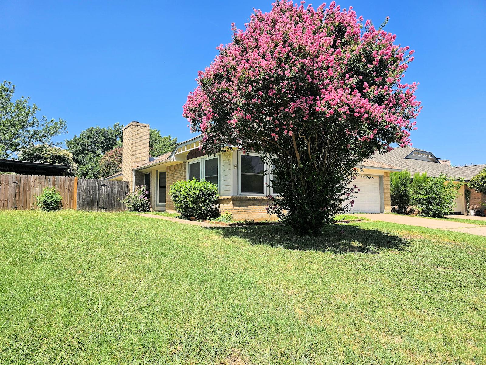 909 Clearwater TRL