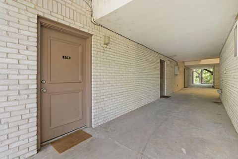 Tiny photo for 710 E Dean Keaton ST #108, Austin, TX 78705 (MLS # 1656567)