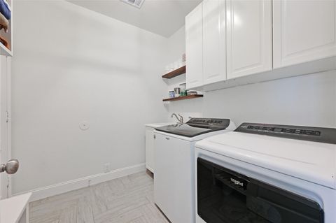 Tiny photo for 5315 Viamonte LN, Austin, TX 78739 (MLS # 3213523)