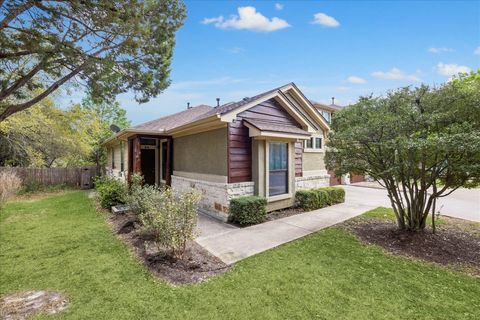 6705 Covered Bridge DR 24 Austin TX 78736