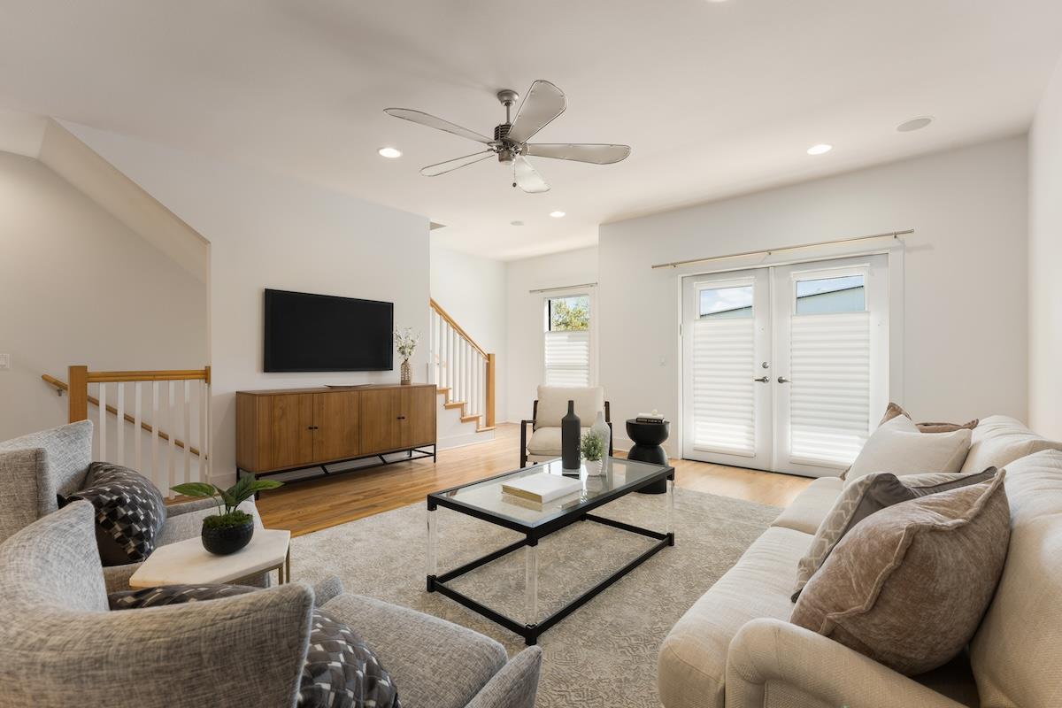 1305 Exposition BLVD 4