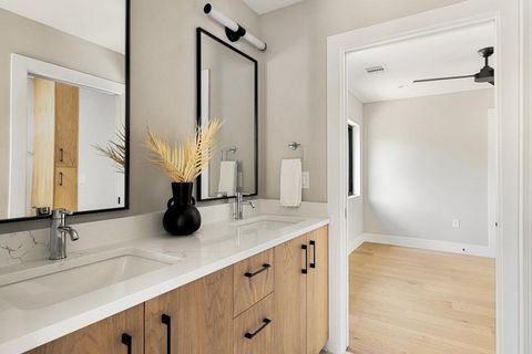 Tiny photo for 1401 E 3rd ST #1, Austin, TX 78702 (MLS # 8654087)