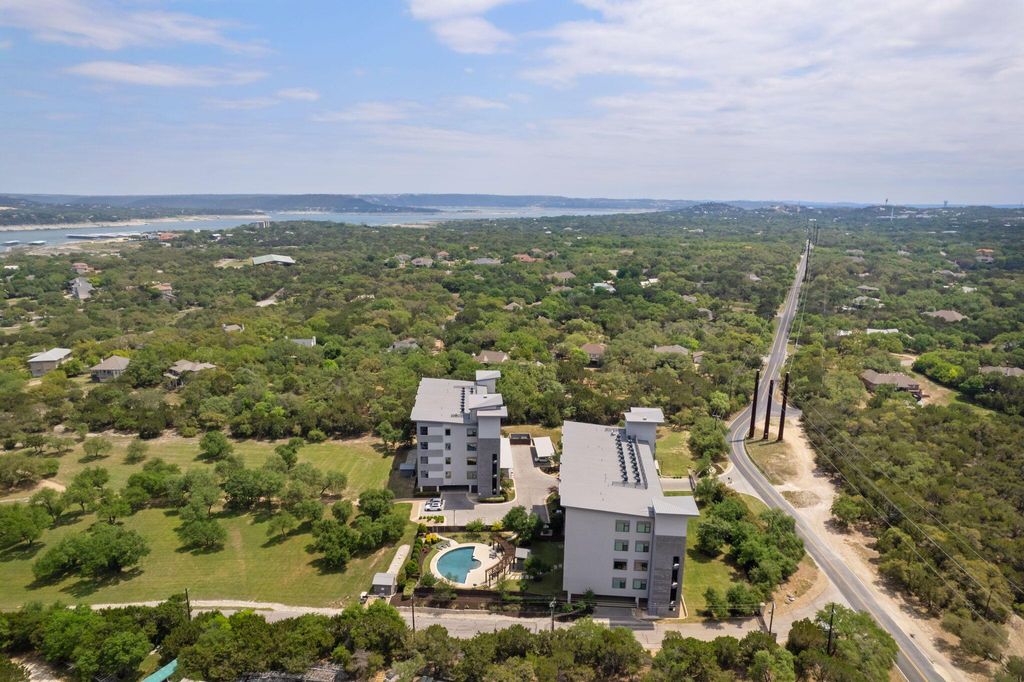Photo for 5921 Hi Line RD #1303, Austin, TX 78734 (MLS # 7964937)
