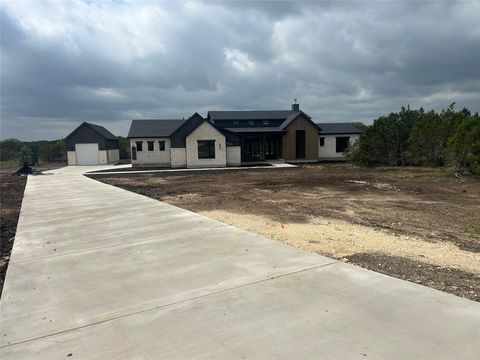516 Red Yucca CT Liberty Hill TX 78642