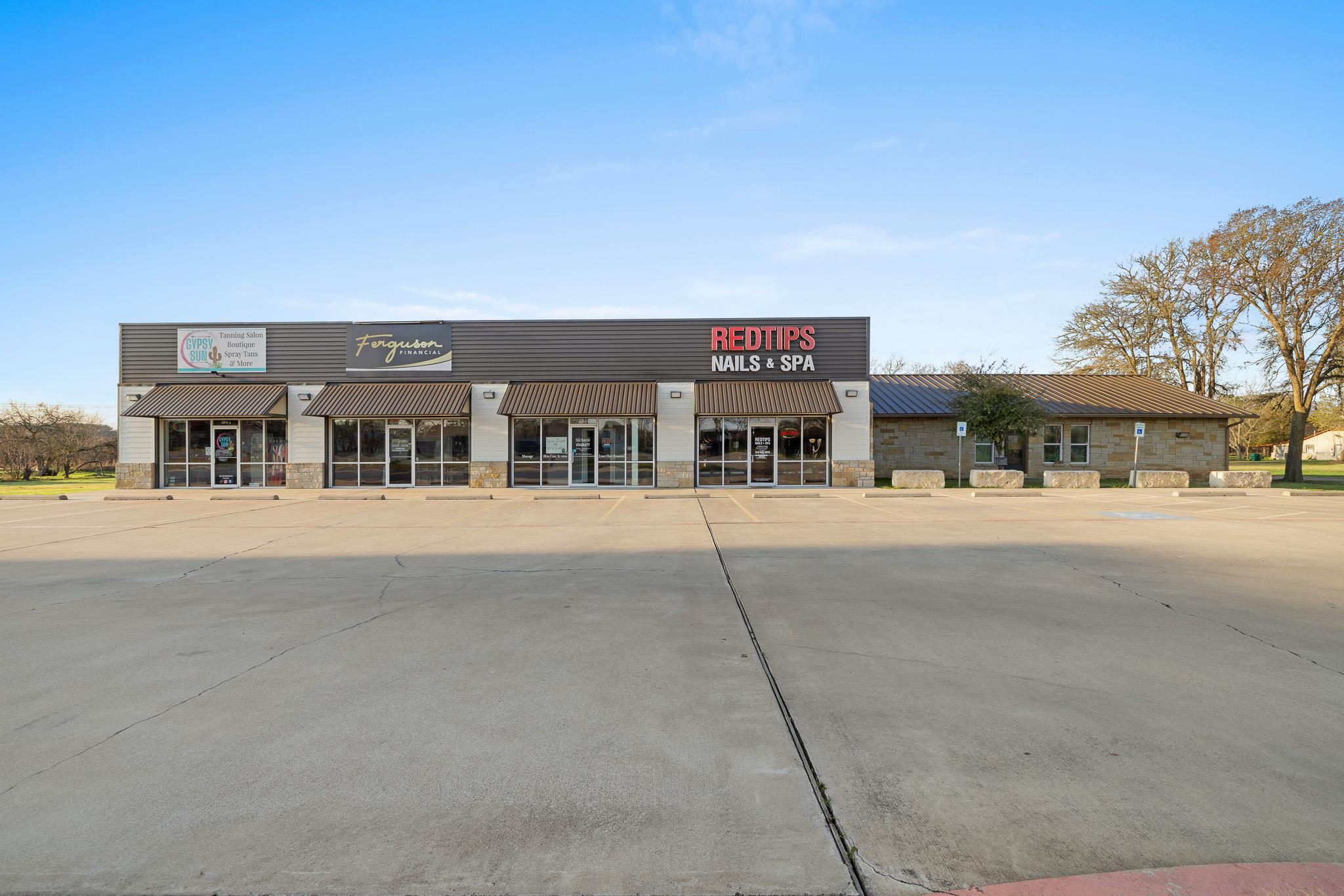 1417 W State Highway 71 Highway