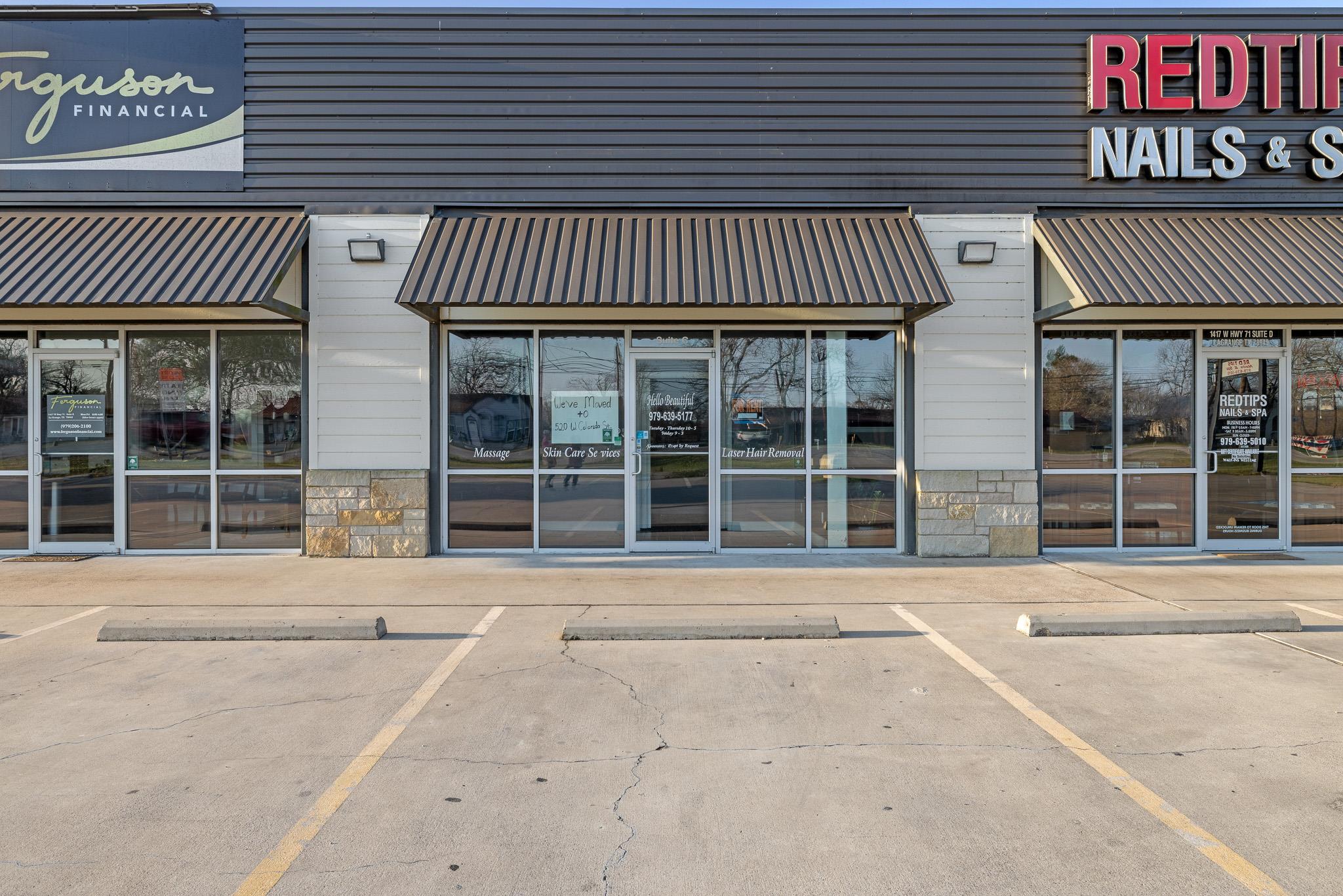 1417 W State Highway 71 Highway