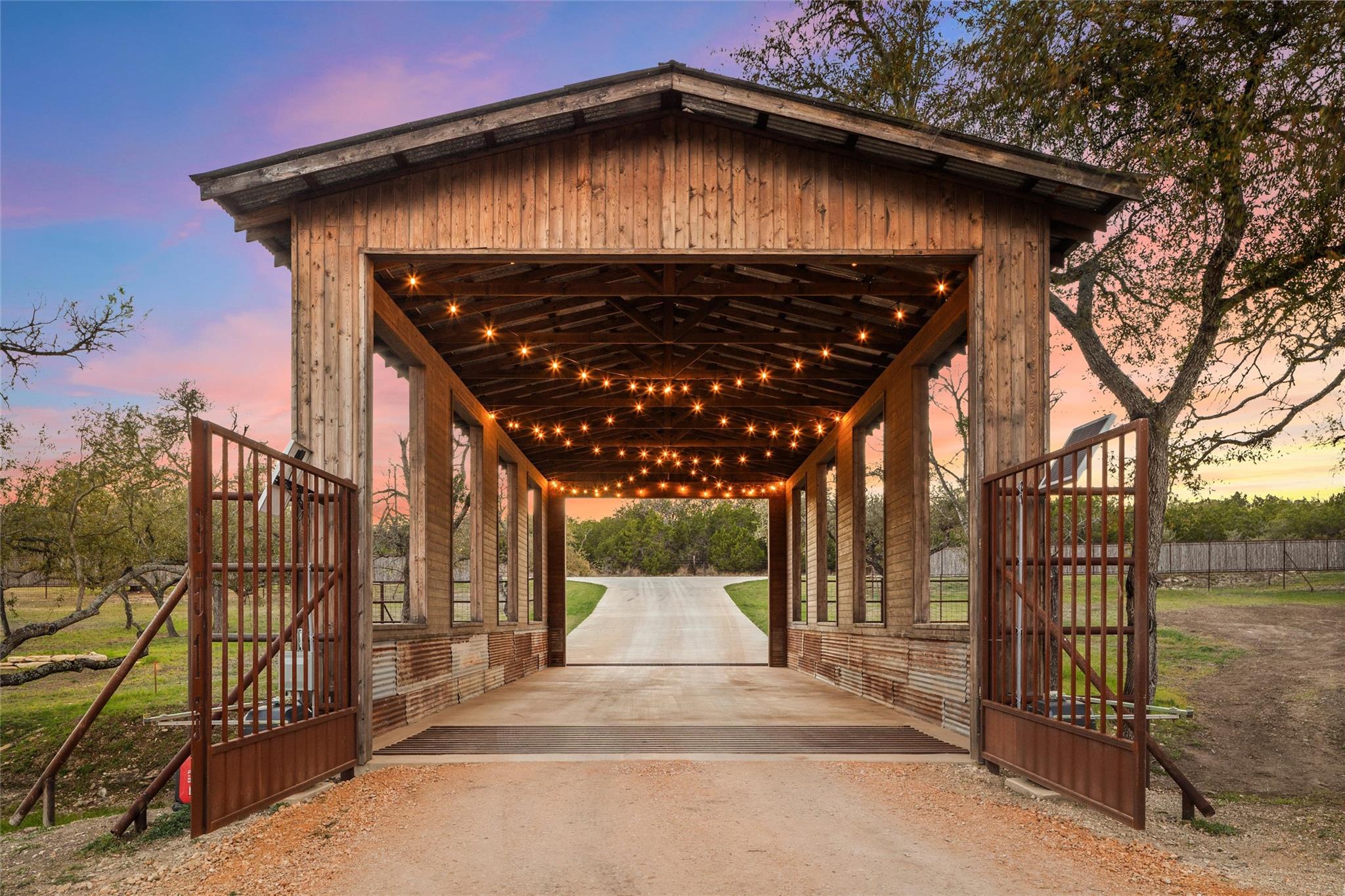 3516 Mount Sharp RD 11