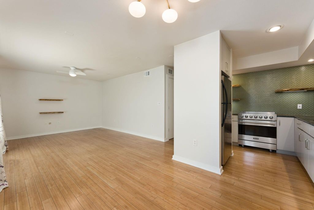 Photo of 2200 Dickson DR #119, Austin, TX 78704 (MLS # 3054857)