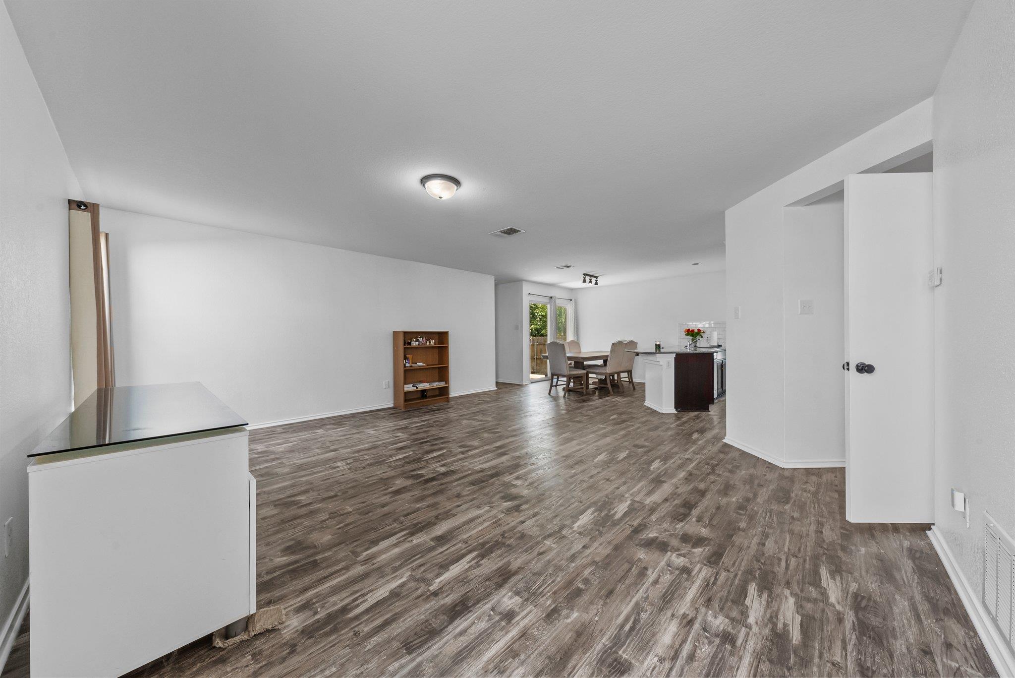 607 Big Bend TRL