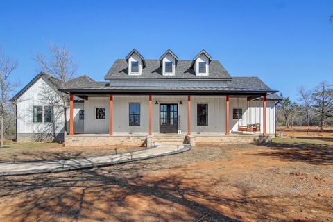 142 Anderson DR Red Rock TX 78662