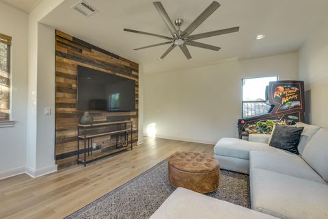 Tiny photo for 3 The Hills DR, The Hills, TX 78738 (MLS # 7312779)