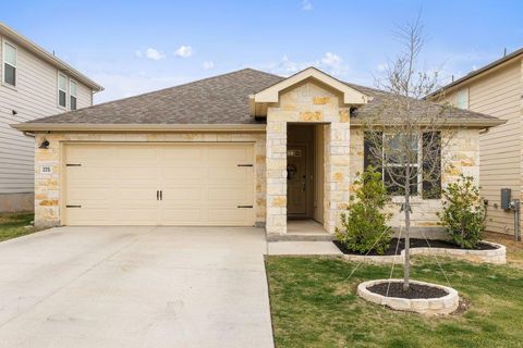 Photo of 225 El Capitan LOOP, Dripping Springs, TX 78620 (MLS # 7925013)