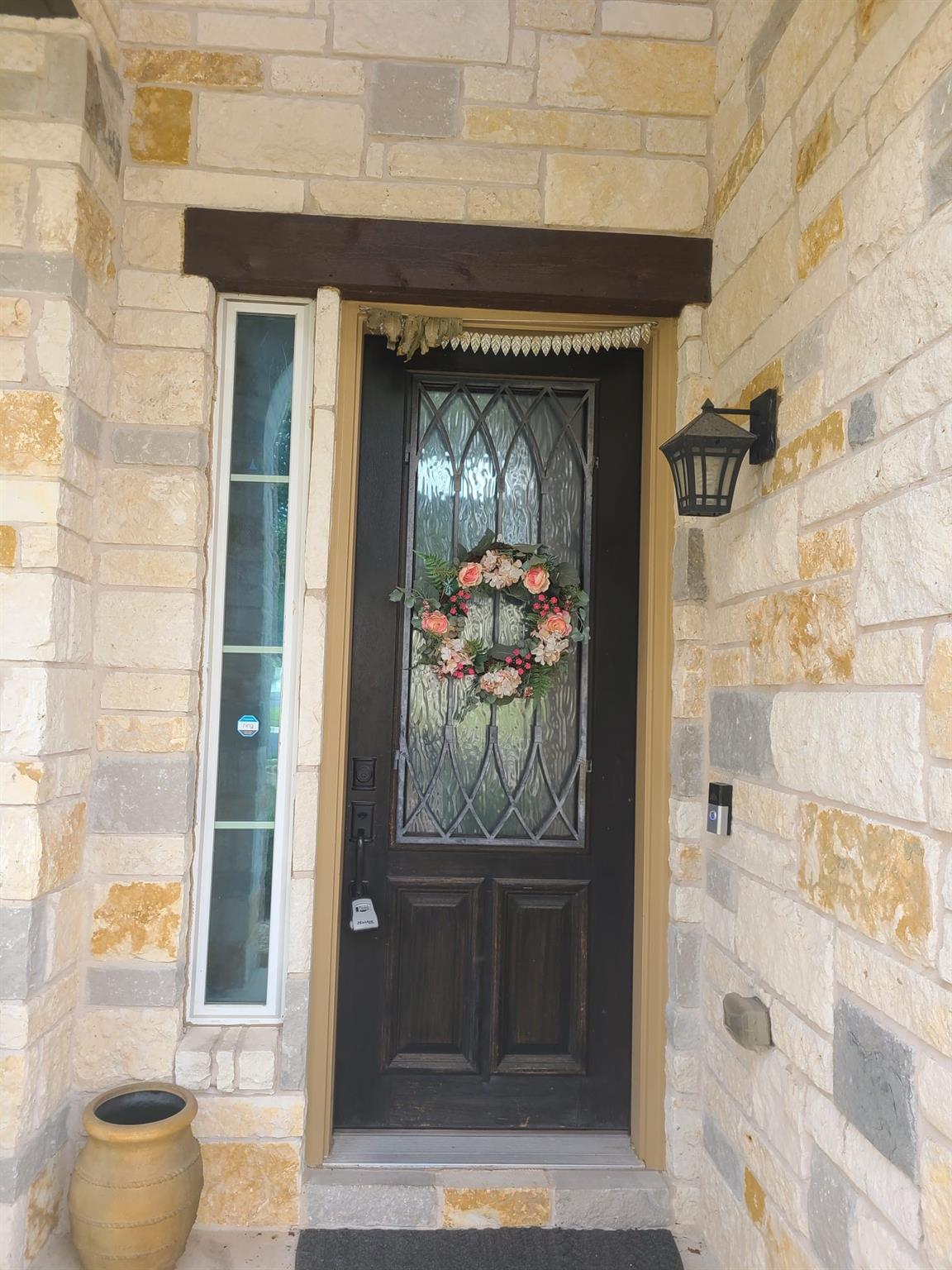 608 Cascada LN