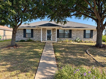 111 Larabie CV Giddings TX 78942