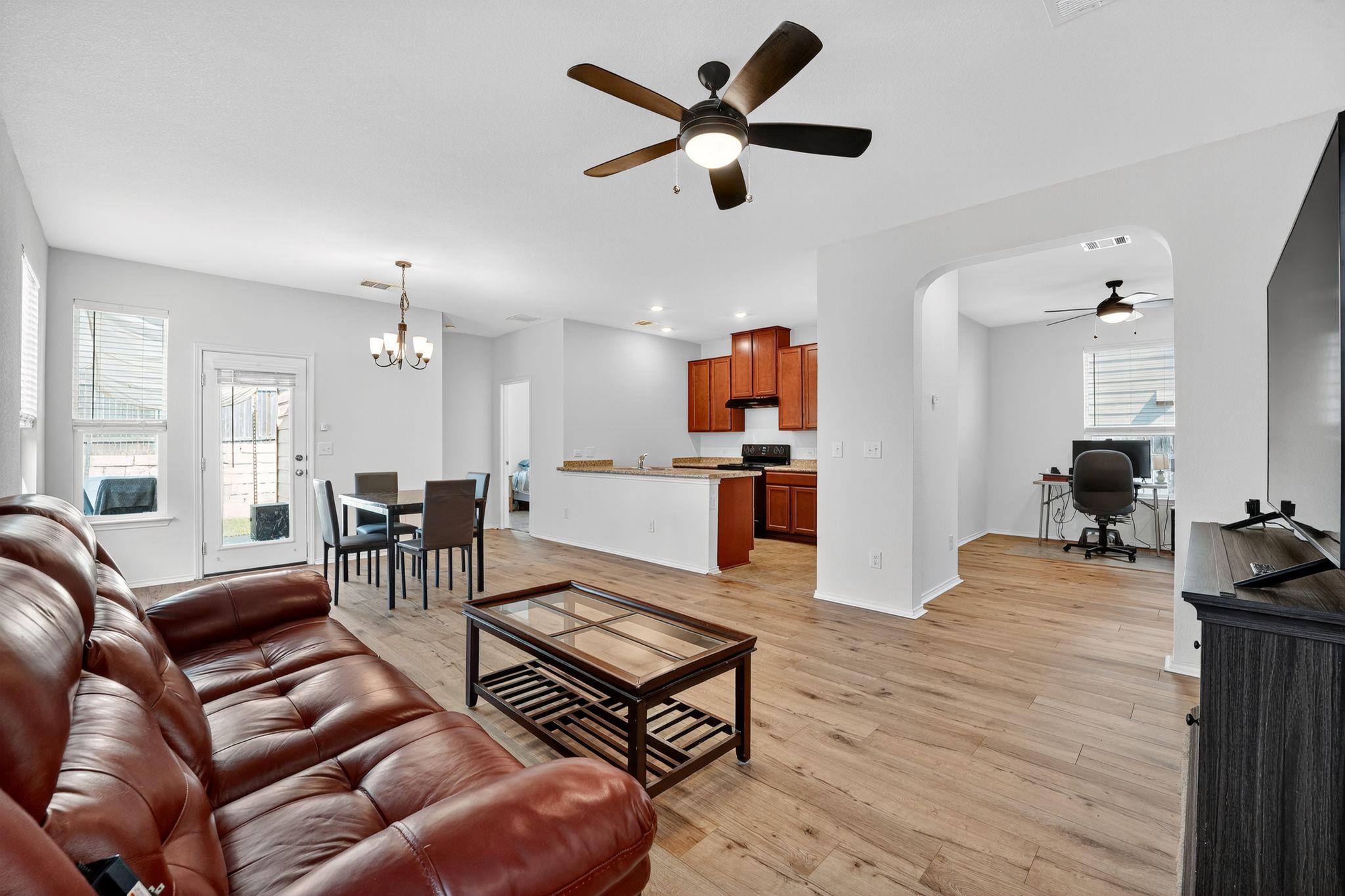 6308 Albany Sleigh DR