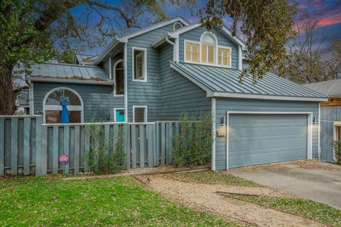 Photo of 2002 Alta Vista Ave, Austin, TX 78704 (MLS # 8824588)