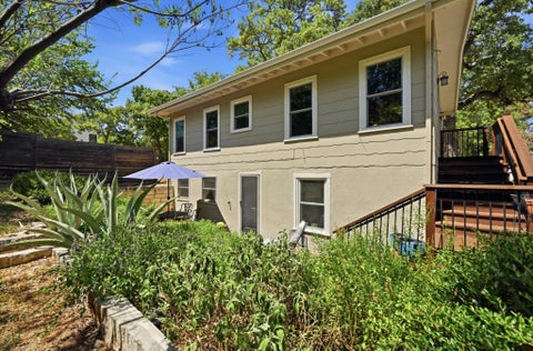 Photo of 2111 W 12TH ST, Austin, TX 78703 (MLS # 3365324)