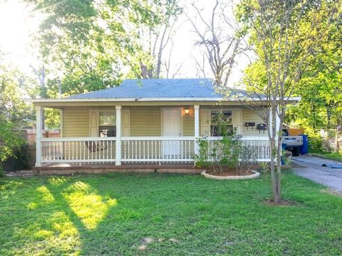 Photo of 5402 Harmon Ave, Austin, TX 78751 (MLS # 3287809)