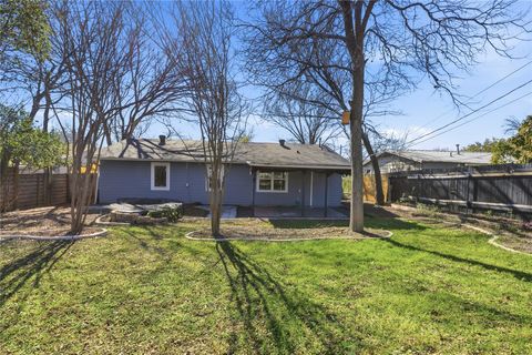Tiny photo for 404 Seminole DR, Austin, TX 78745 (MLS # 8801542)