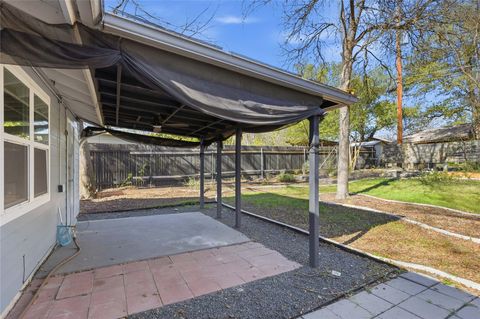 Tiny photo for 404 Seminole DR, Austin, TX 78745 (MLS # 8801542)