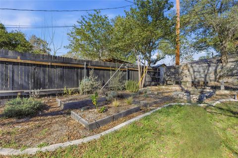 Tiny photo for 404 Seminole DR, Austin, TX 78745 (MLS # 8801542)