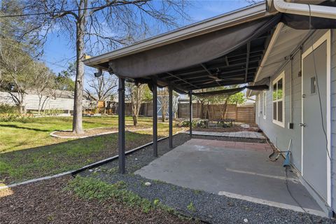 Tiny photo for 404 Seminole DR, Austin, TX 78745 (MLS # 8801542)
