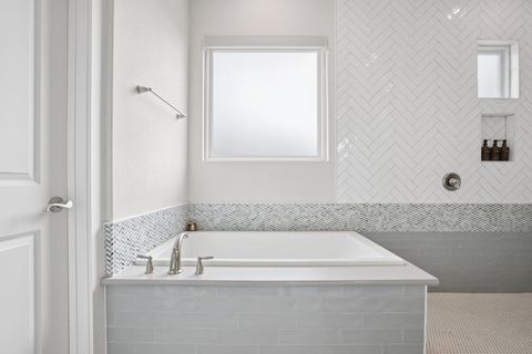 Tiny photo for 101 Cascading Water PL, Austin, TX 78734 (MLS # 1748036)