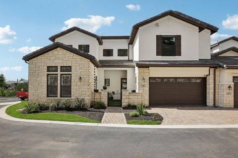 101 Cascading Water PL Austin TX 78734