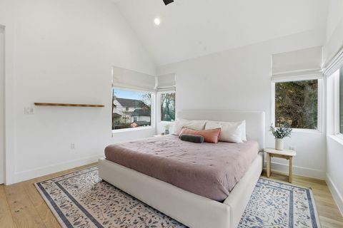 Tiny photo for 610 Amesbury LN #A, Austin, TX 78752 (MLS # 3035702)