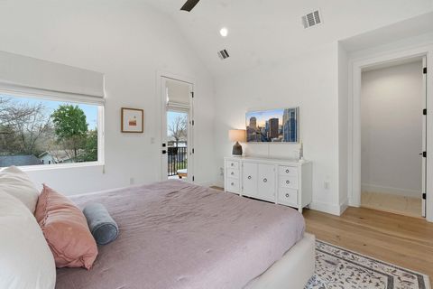 Tiny photo for 610 Amesbury LN #A, Austin, TX 78752 (MLS # 3035702)