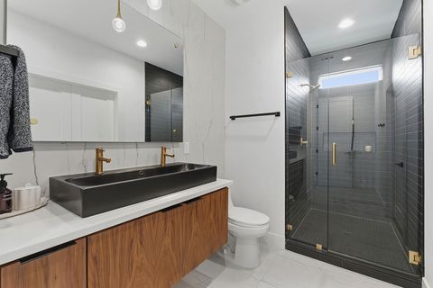 Tiny photo for 610 Amesbury LN #A, Austin, TX 78752 (MLS # 3035702)