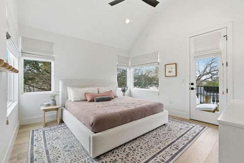 Tiny photo for 610 Amesbury LN #A, Austin, TX 78752 (MLS # 3035702)