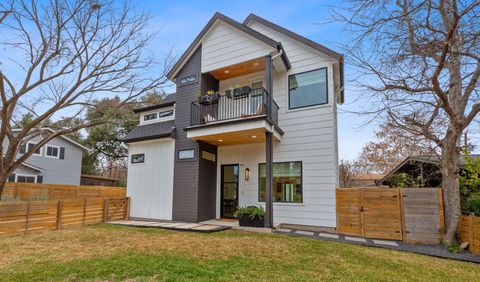 Tiny photo for 610 Amesbury LN #A, Austin, TX 78752 (MLS # 3035702)