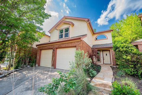 Photo of 6616 Mesa Hollow DR, Austin, TX 78750 (MLS # 2639898)