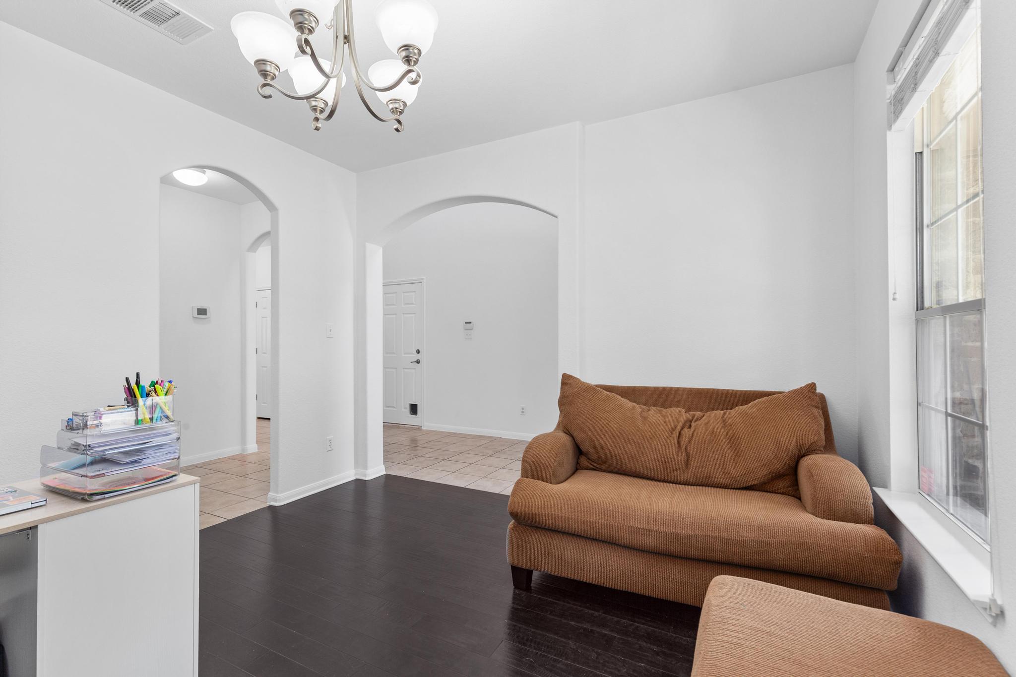 1117 Cockrill CT