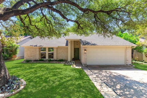 Photo of 3609 Oak Creek DR, Austin, TX 78727 (MLS # 9155492)
