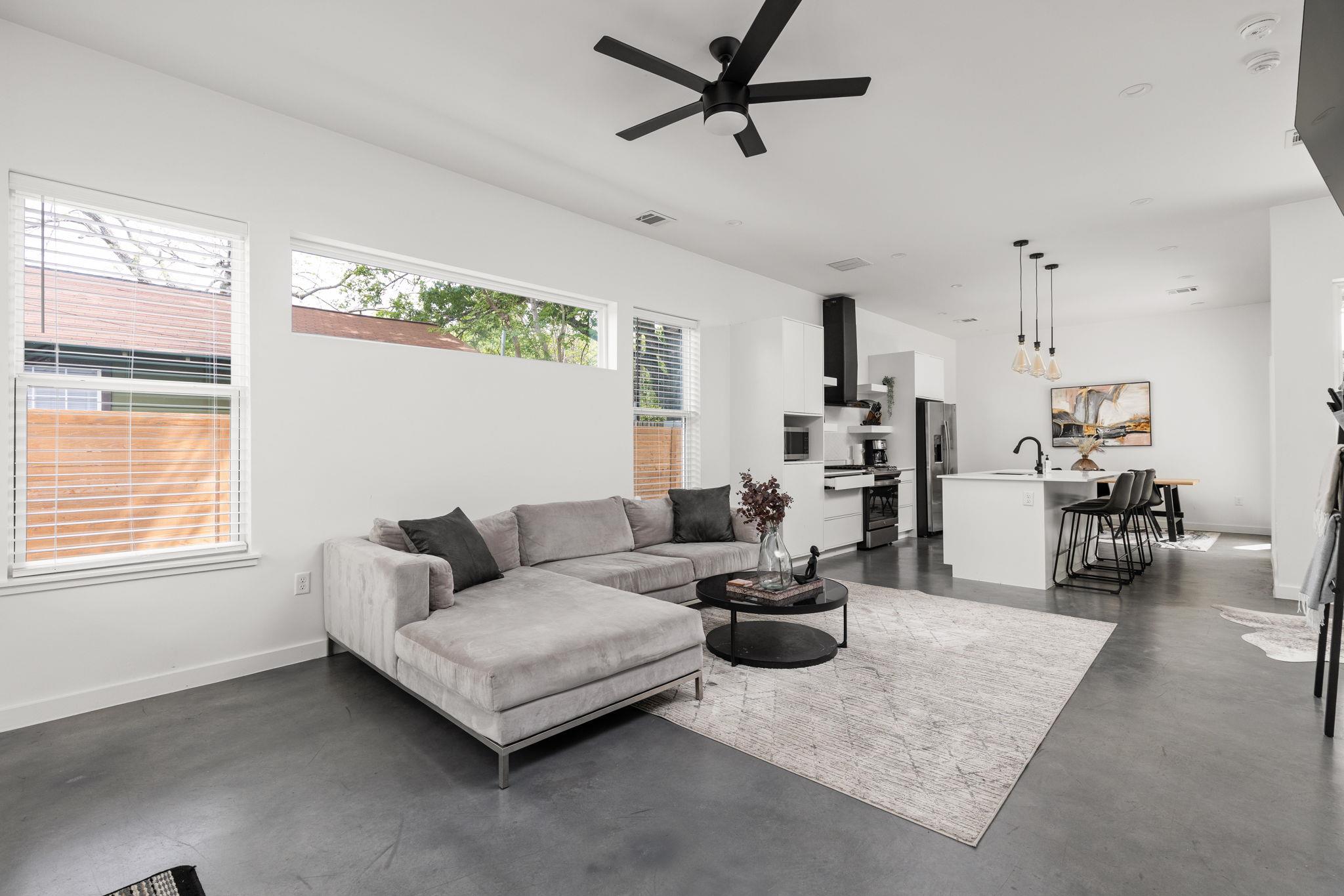 6205 Caddie ST 1 & 2