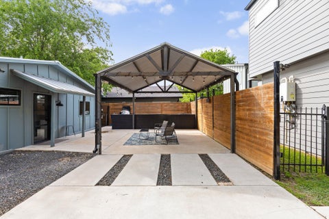 Tiny photo for 6205 Caddie ST #1 & 2, Austin, TX 78741 (MLS # 4925812)
