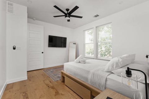 Tiny photo for 6205 Caddie ST #1 & 2, Austin, TX 78741 (MLS # 4925812)