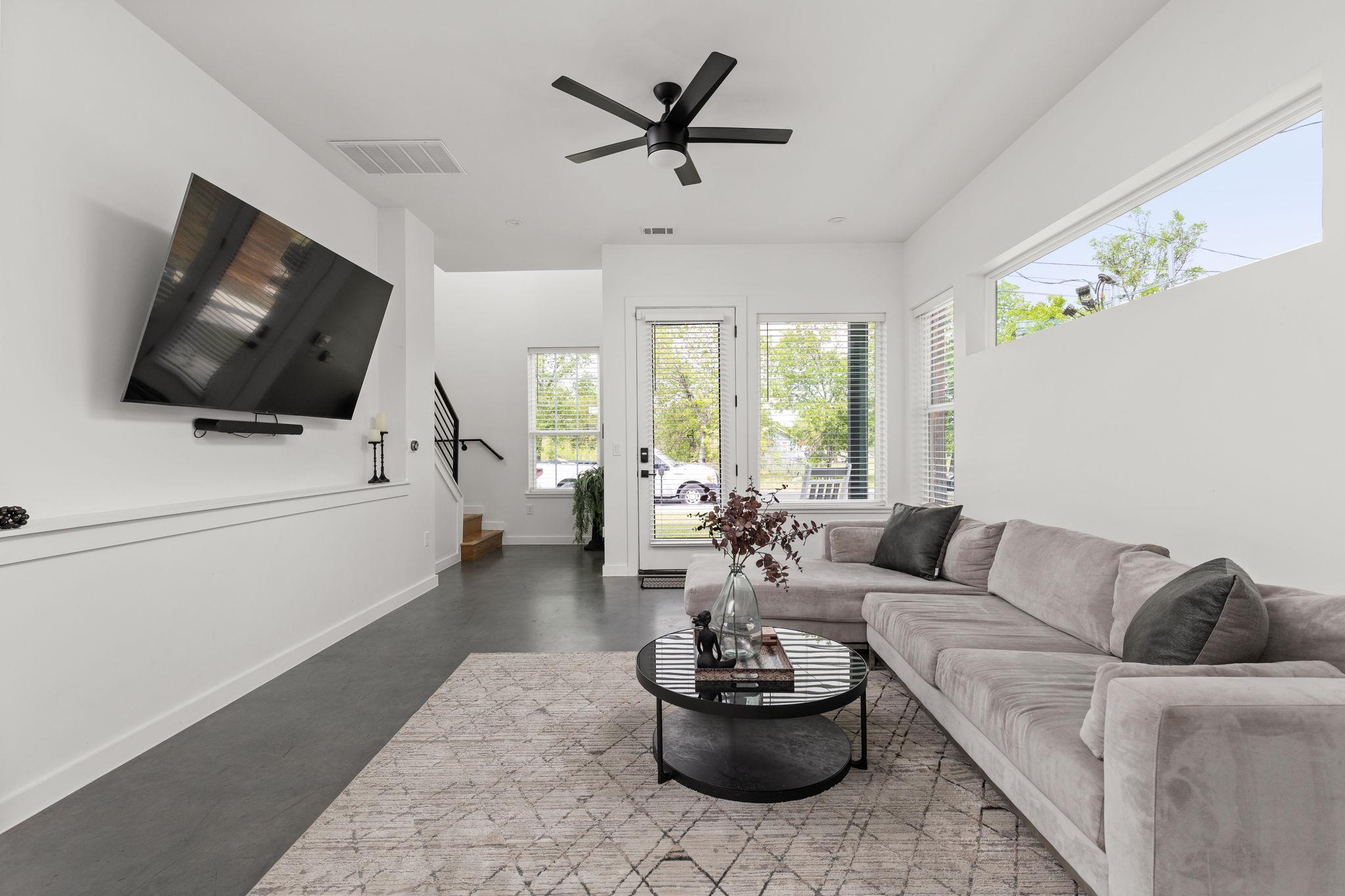 6205 Caddie ST 1 & 2