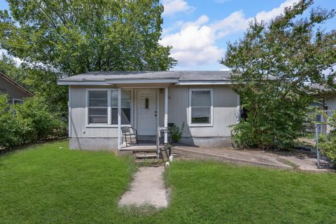 Tiny photo for 908 Vargas RD, Austin, TX 78741 (MLS # 7610364)