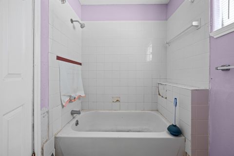 Tiny photo for 908 Vargas RD, Austin, TX 78741 (MLS # 7610364)