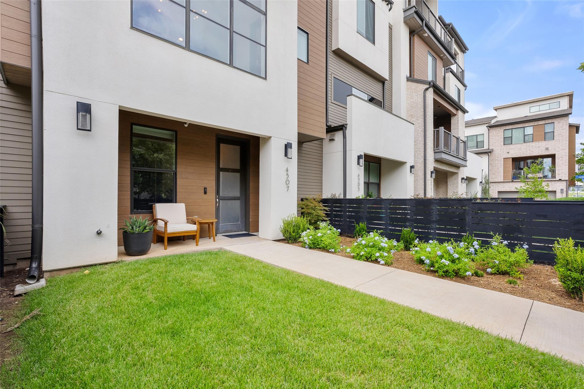 4507 Unity CIR