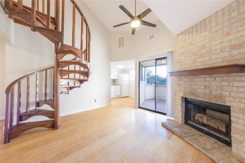 Photo of 2500 Burleson RD #512, Austin, TX 78741 (MLS # 2598236)