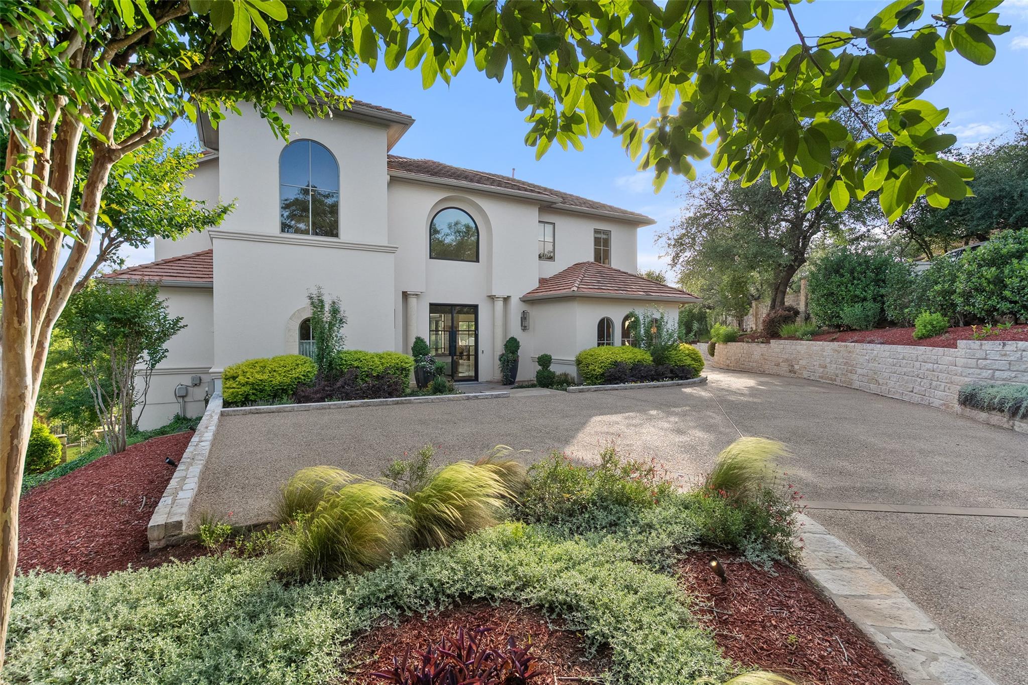 1508 Mesa Ridge LN