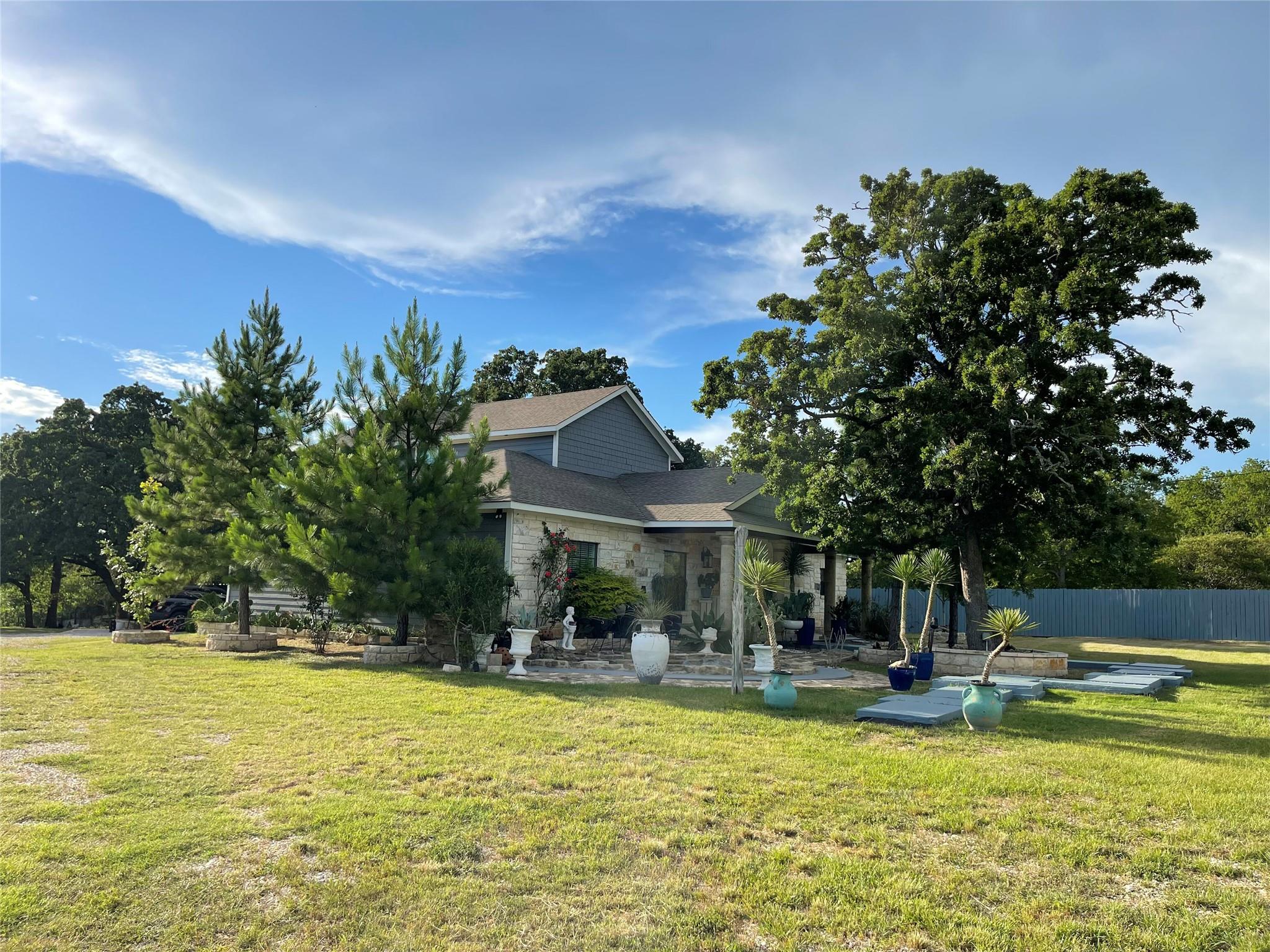 376 Alta Vista DR B