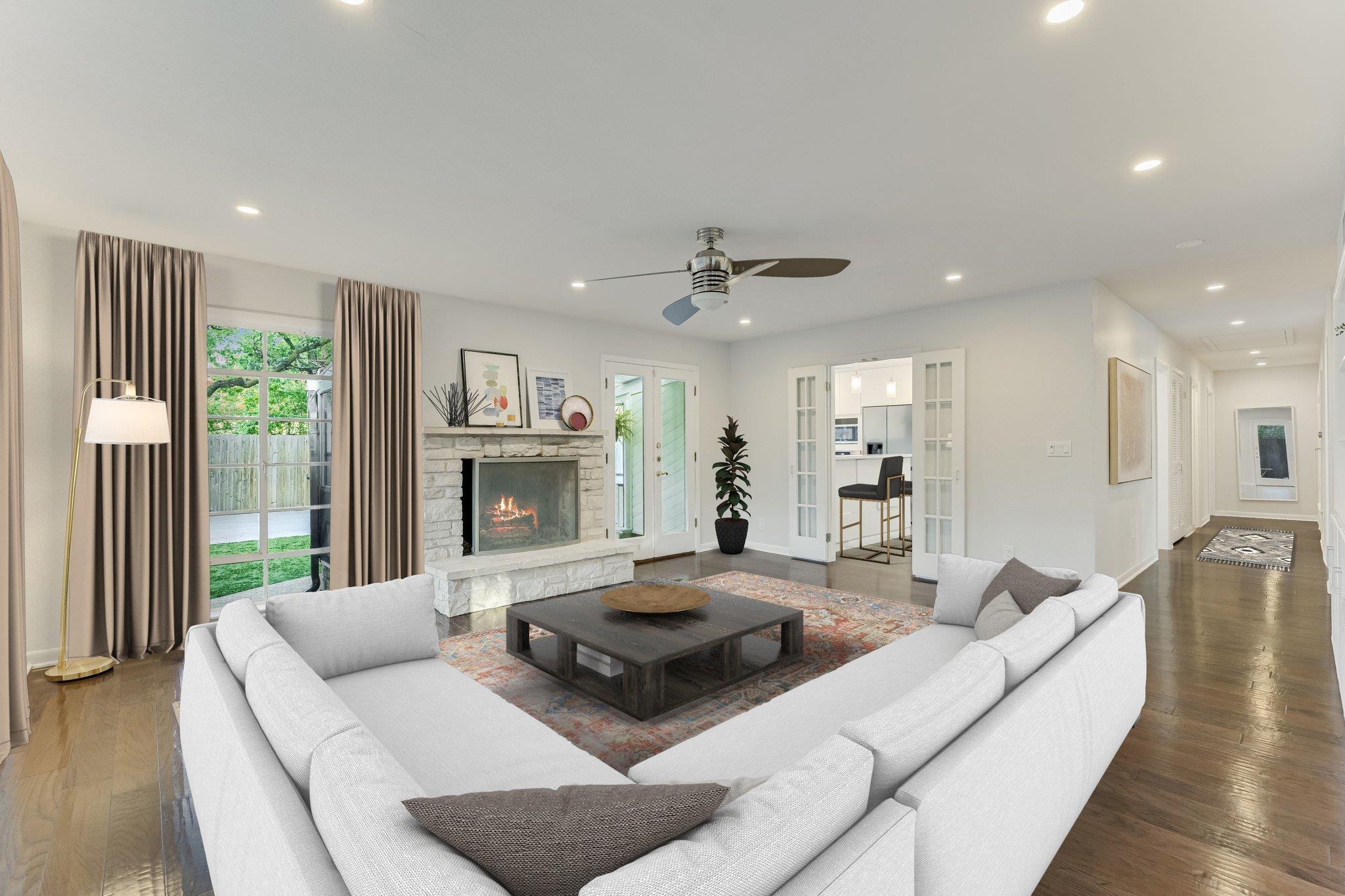 3514 Lakeland DR