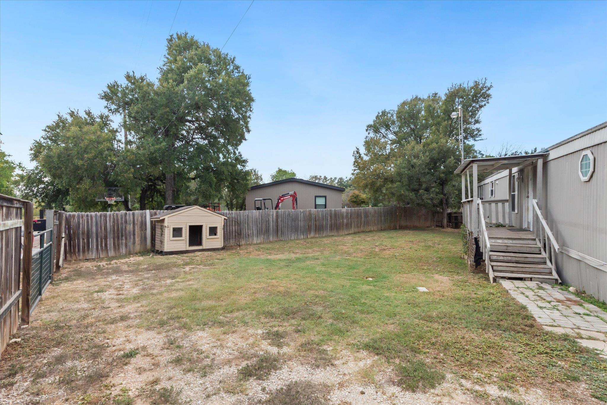 1611 San Gabriel Ranch RD