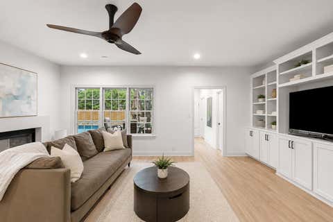 Tiny photo for 5000 Jeffery PL, West Lake Hills, TX 78746 (MLS # 2182267)