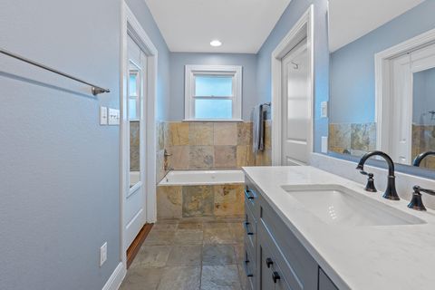 Tiny photo for 5400 Sunshine DR, Austin, TX 78756 (MLS # 1795653)